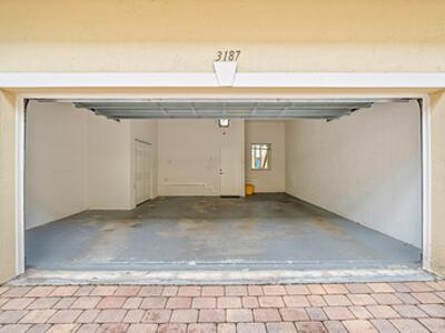 3187 N Oasis Drive, Boynton Beach, FL 33426