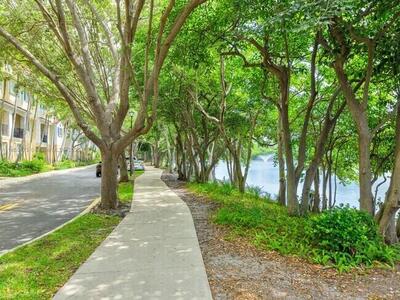 3187 N Oasis Drive, Boynton Beach, FL 33426