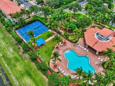 3187 N Oasis Drive, Boynton Beach, FL 33426