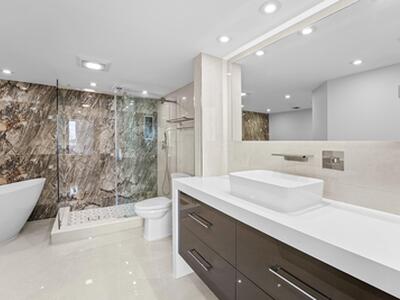 301 Lake Shore Drive, Lake Park, FL 33403