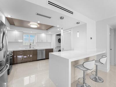 301 Lake Shore Drive, Lake Park, FL 33403