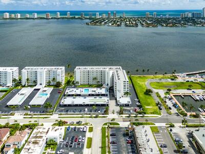 301 Lake Shore Drive, Lake Park, FL 33403