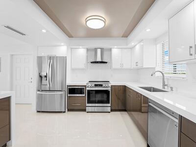 301 Lake Shore Drive, Lake Park, FL 33403