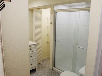 1211 Florida Avenue, West Palm Beach, FL 33401