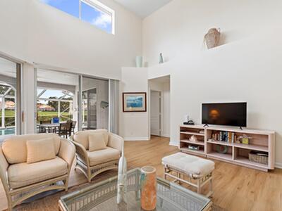 137 Eagleton Court, Palm Beach Gardens, FL 33418