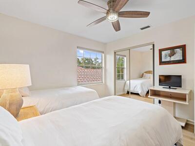 137 Eagleton Court, Palm Beach Gardens, FL 33418