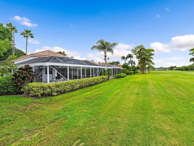 137 Eagleton Court, Palm Beach Gardens, FL 33418