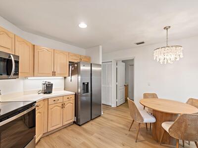 137 Eagleton Court, Palm Beach Gardens, FL 33418