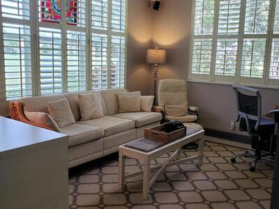 3980 Oaks Clubhouse Drive, Pompano Beach, FL 33069