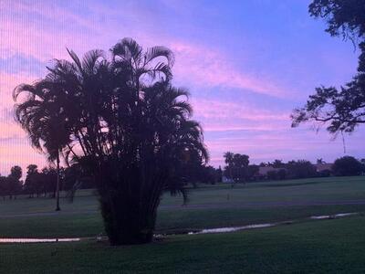 3980 Oaks Clubhouse Drive, Pompano Beach, FL 33069