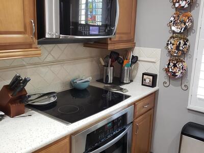 3980 Oaks Clubhouse Drive, Pompano Beach, FL 33069