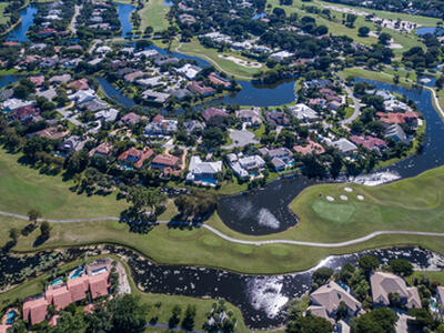 11863 Wimbledon Circle, Wellington, FL 33414