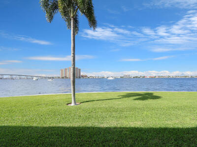 1025 Sugar Sands Boulevard, Singer Island, FL 33404