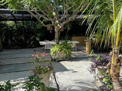 820 30th Street, West Palm Beach, FL 33407