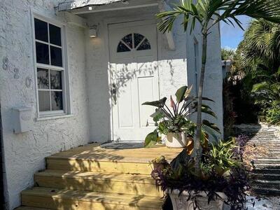 820 30th Street, West Palm Beach, FL 33407