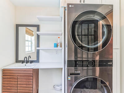 98 SW 8th Avenue, Boca Raton, FL 33486