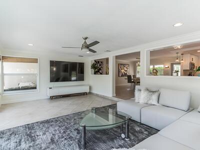 98 SW 8th Avenue, Boca Raton, FL 33486