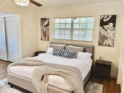 98 SW 8th Avenue, Boca Raton, FL 33486