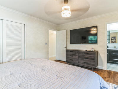 98 SW 8th Avenue, Boca Raton, FL 33486