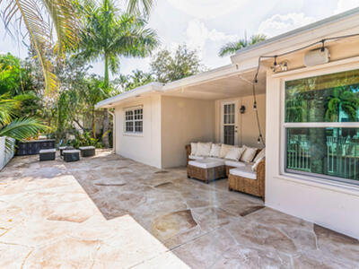 98 SW 8th Avenue, Boca Raton, FL 33486