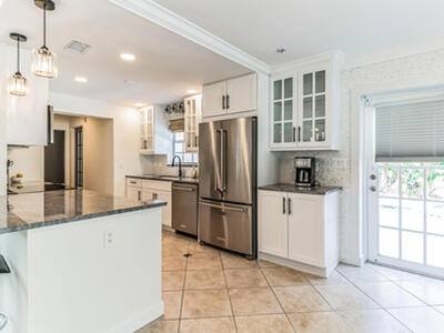 98 SW 8th Avenue, Boca Raton, FL 33486