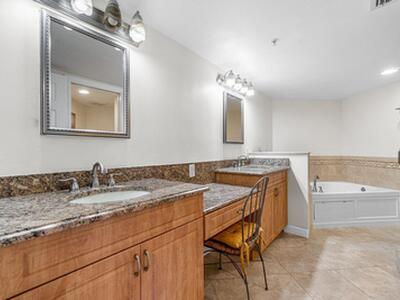 2880 NE 14th St Causeway, Pompano Beach, FL 33062