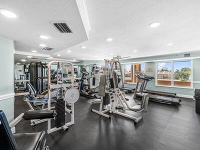 2880 NE 14th St Causeway, Pompano Beach, FL 33062