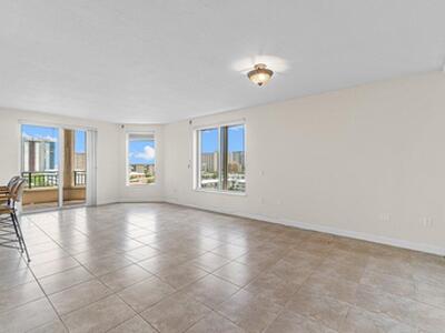 2880 NE 14th St Causeway, Pompano Beach, FL 33062