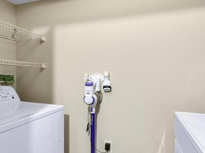 3670 NW Adriatic Lane, Jensen Beach, FL 34957