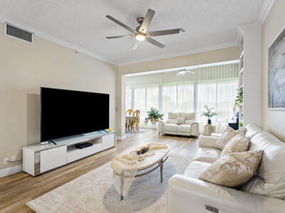 7546 La Paz Boulevard E, Boca Raton, FL 33433