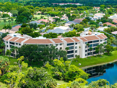 7546 La Paz Boulevard E, Boca Raton, FL 33433