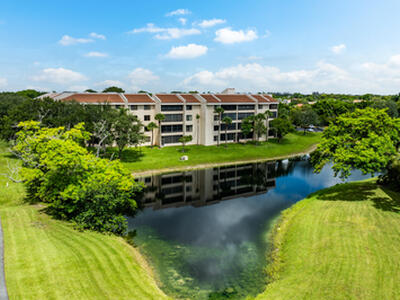 7546 La Paz Boulevard E, Boca Raton, FL 33433