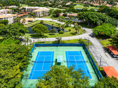 7546 La Paz Boulevard E, Boca Raton, FL 33433