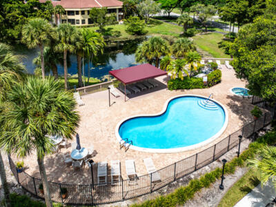 7546 La Paz Boulevard E, Boca Raton, FL 33433