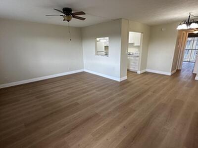 700 Village Green Court, Palm Springs, FL 33461