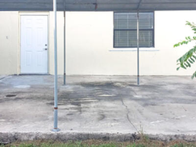 407 S Barfield Highway, Pahokee, FL 33476