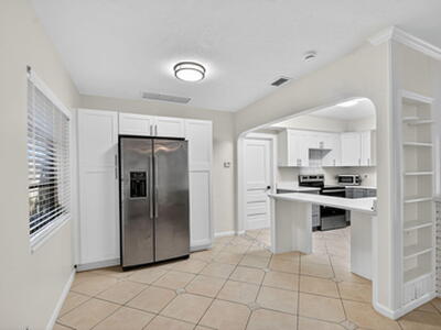 5009 Spruce Avenue, West Palm Beach, FL 33407