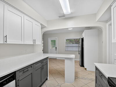 5009 Spruce Avenue, West Palm Beach, FL 33407