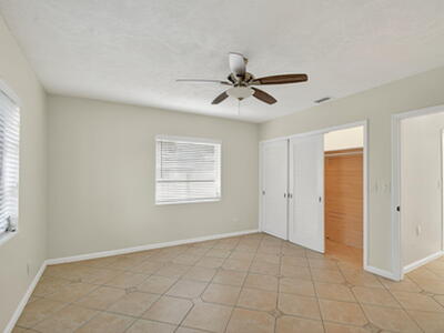 5009 Spruce Avenue, West Palm Beach, FL 33407