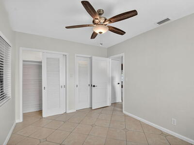 5009 Spruce Avenue, West Palm Beach, FL 33407