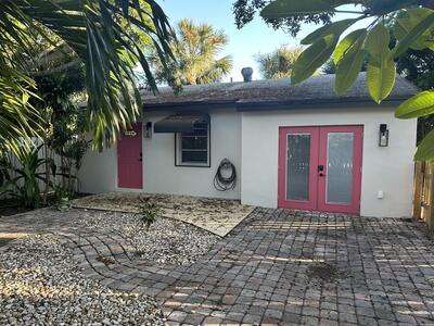 5009 Spruce Avenue, West Palm Beach, FL 33407