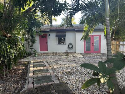 5009 Spruce Avenue, West Palm Beach, FL 33407