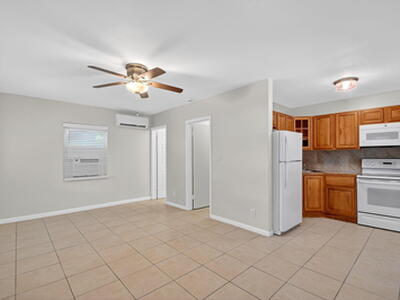 5009 Spruce Avenue, West Palm Beach, FL 33407