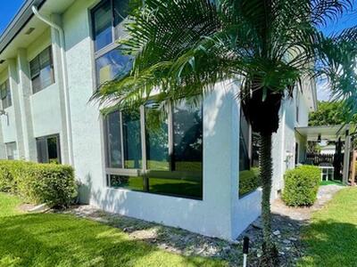 11 Southport Lane, Boynton Beach, FL 33436