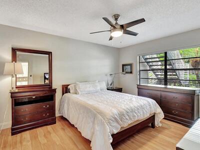 11 Southport Lane, Boynton Beach, FL 33436