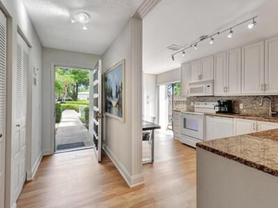 11 Southport Lane, Boynton Beach, FL 33436