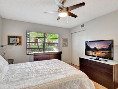 11 Southport Lane, Boynton Beach, FL 33436