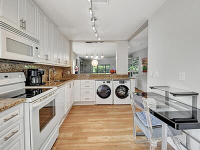 11 Southport Lane, Boynton Beach, FL 33436