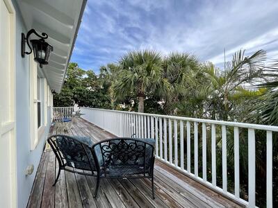 924 Coquina Lane, Vero Beach, FL 32963