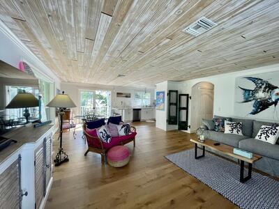 924 Coquina Lane, Vero Beach, FL 32963